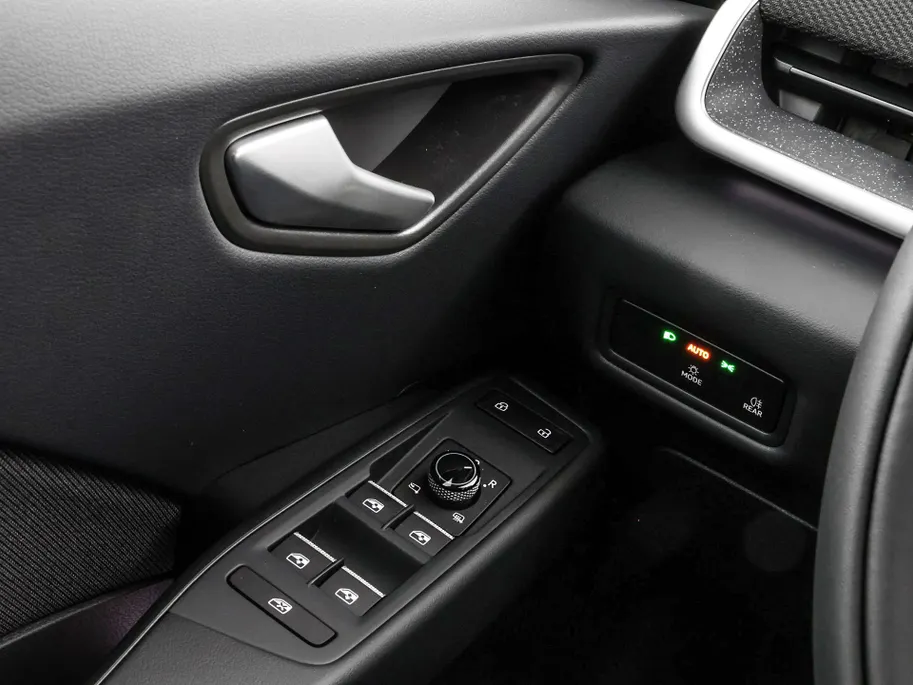 Volkswagen ID.3 (1) GP2 Life 61 kWh accu 190 PK Elektr. aandrijving · Comfort Pakket · Zijruiten achter en achterruit getint ·