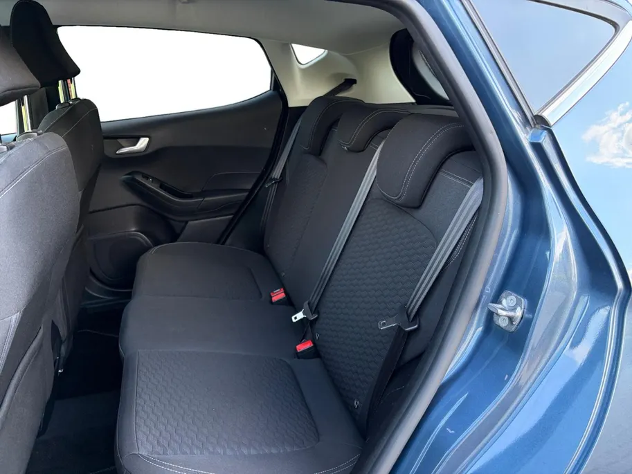 Ford Fiesta 1.0 EcoBoost Hybrid Titanium X | 1e Eigenaar | NL-Auto | Adaptieve Cruise Control | Camera | Keyless Entry | Privacy Glass | Navigatie