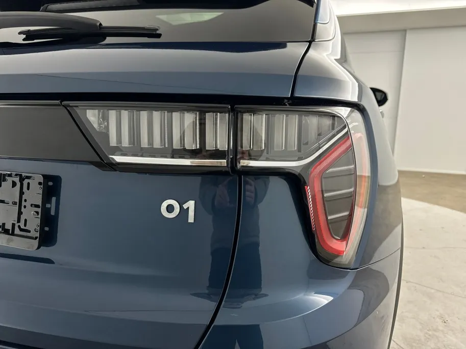 Lynk & Co 01 1.5 PHEV | 262 PK | Panoramadak | Navigatie