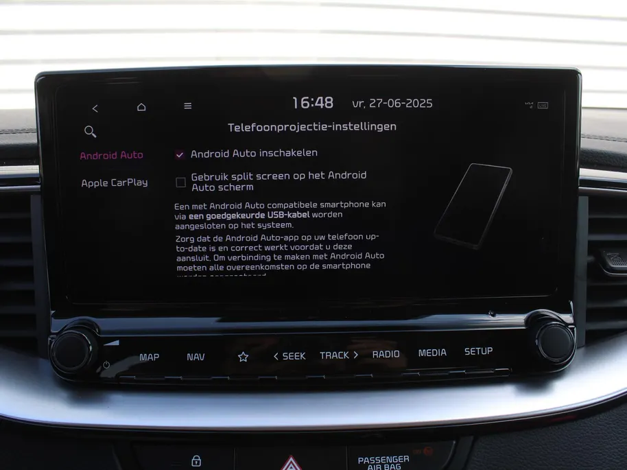 Kia Ceed 1.0 T-GDi DynamicPlusLine | Stuur-/stoelverwarming | Camera | Draadloos laden | LED | Dodehoek detectie | 16' LM |