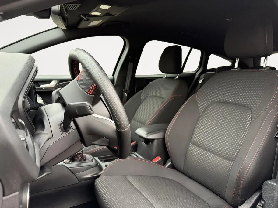 Ford Focus Wagon 1.0 EcoBoost Hybrid ST Line | Drive Assistance Pack | BLIS | Adaptive Cruise Control | Camera | 12 maanden garantie! |