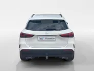 Mercedes-Benz GLA 180 Business Solution AMG *Automaat*Navi+Camera*Trekhaak*Stoelverwarming*Elekt. Achterklep.*1ste Eigenaar!