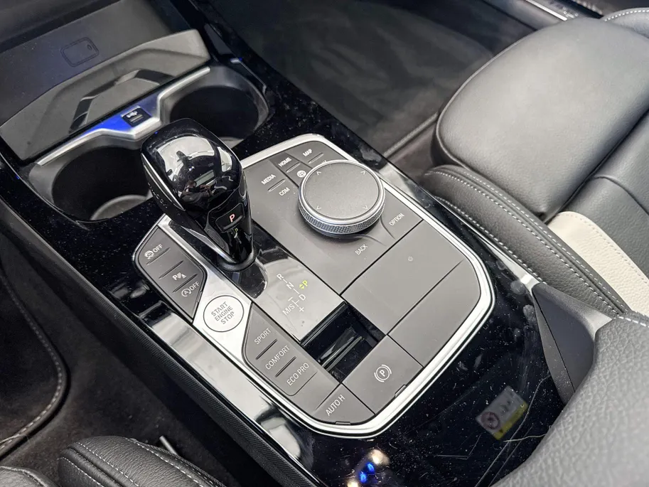 BMW 2 Serie Gran Coupé 218i Innovation M Sportpakket Pro Individual