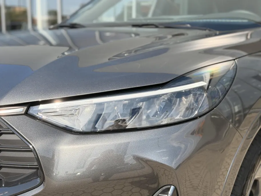 Ford Kuga 2.5 PHEV ST-Line X UIT VOORRAAD I DRIVER ASSIST PACK I WINTER PACK I WEGKLAPBARE TREKHAAK I RESERVEWIEL I APPLE CARPLAY / ANDROID AUTO I