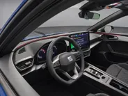 SEAT Leon FR Business 1.5 TSI eHybrid 150 kW / 204 PK Hb | Trekhaak | Metallic Lak | 18'' Lichtmetalen velgen | 5000,- Herwaardering!!!