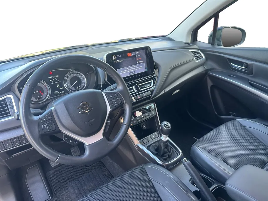 Suzuki S-Cross 1.4 Boosterjet Style Smart Hybrid | Garantie 2024 | Stoel Verw | Camera | ACC | Carplay |