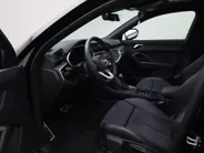 Audi Q3 Sportback 45 TFSIe 180kW/245PK S Line · Panoramadak · Trekhaak · Sonos soundsystem · Garantie t/m 04-04-2029 of 100000km.