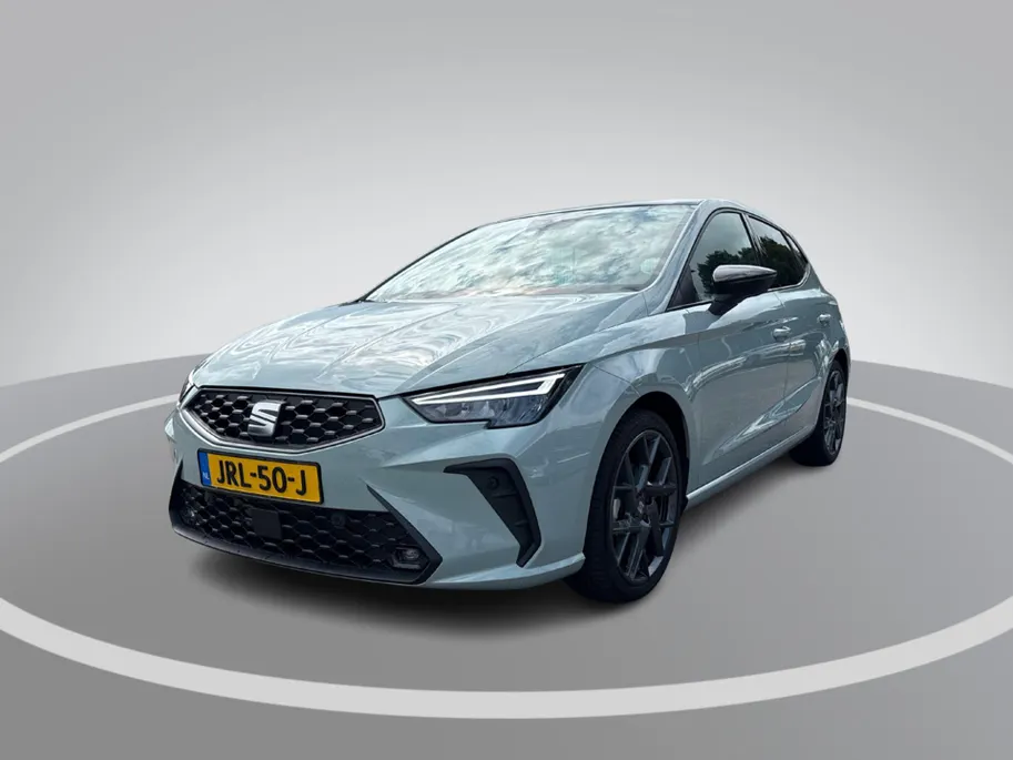 SEAT Ibiza FR Business Connect 1.0 TSI 85kW / 115pk Hatchback | Panorama dak | 18'' inch Velgen | Seat Audio