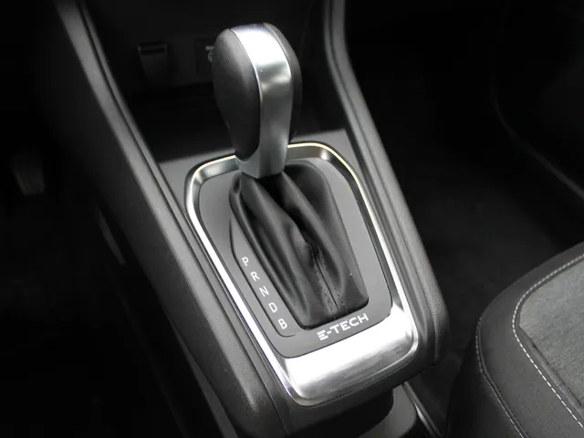Renault Captur 1.6 E-Tech Hybrid 145 Zen | automaat | hybride | navigatie | achteruitrijcamera