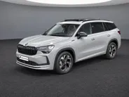 Škoda Kodiaq 1.5 TSI 204pk DSG PHEV Sportline Business · Panoramadak · Camera · Wegklapbare Trekhaak · Elek. Achterklep · Elek. Voorstoel · 19'' Inch · Garantie t/m 06-07-2030 of 100.000km