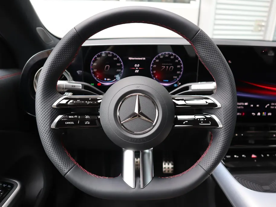 Mercedes-Benz CLA 250+ Business Solution AMG 85.5 kWh l Keyless l Ambiente lichtpakket l Dodehoekassistent