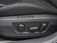 Škoda Superb 1.4 TSI iV 218pk DSG Sportline Business · Apple/Android Car Play · Wegklapbare Trekhaak · Elek. Achterklep · Elek. Voorstoel · 19'' Inch ·