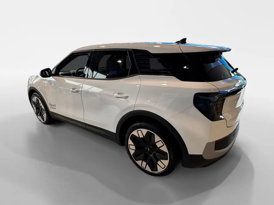 Ford Explorer Cargo Premium Extended Range RWD 77 kWh | Omgebouwd naar 2 persoons CARGO uitvoering | Lederen bekleding | 21' LM velgen | Navigatie | Head-up display | Adaptive cruise control