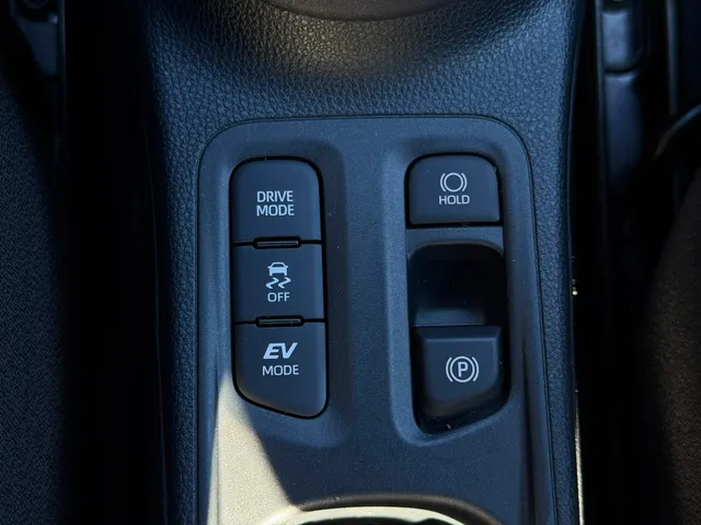 Toyota Aygo X Hybrid 115 play | Camera | Addaptive Cruise