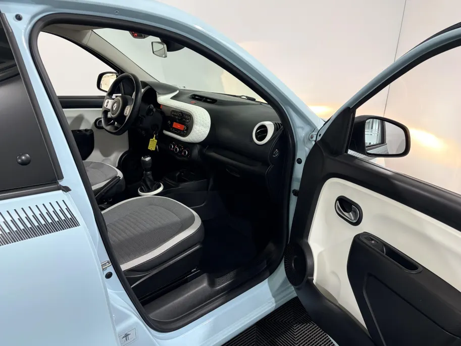 Renault Twingo 75PK SCe Collection | 1e eigenaar | Airco | Bluetooth | Elektrische Ramen & Spiegels | USB | Centrale Deurvergrendeling | LED Dagrijverlichting | Licht Sensor |