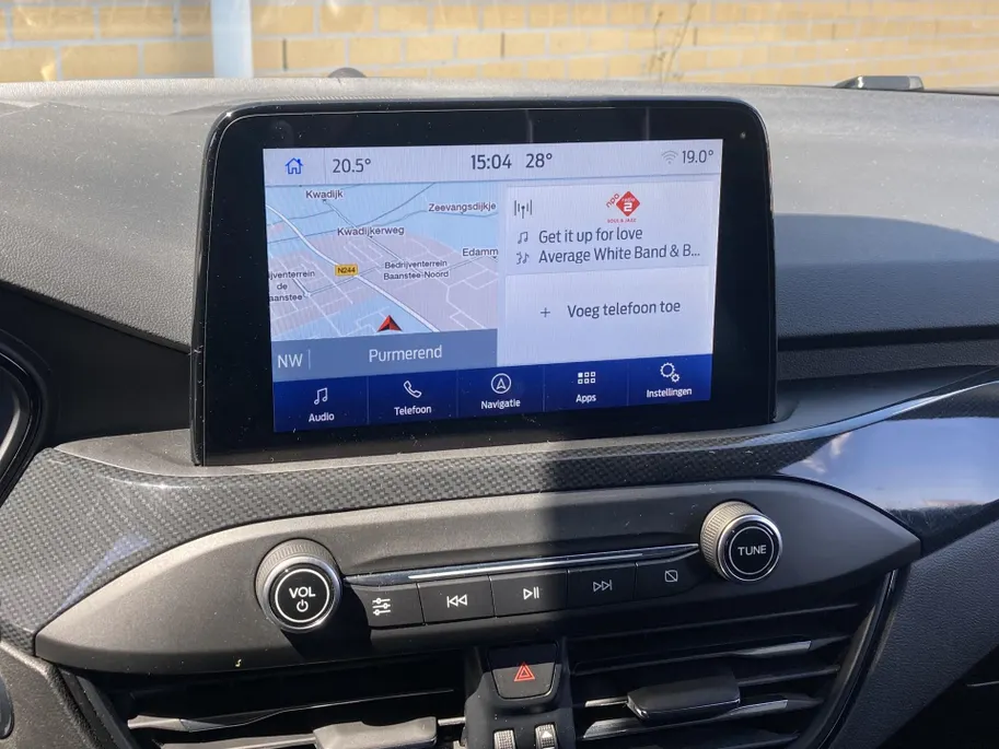Ford Focus 1.0 EcoBoost 125 pk Hybrid ST Line X Wagon Trekhaak - Navigatie - B&O -Apple Carplay/ Android Auto - Blue Panther Metallic - Elktrische achterklep