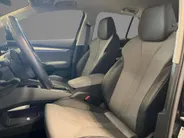 Škoda Enyaq iV 60 180pk · SOH 96,1% · 360 Camera · Inklap. Trekhaak · Matrix LED · Stuur- & Stoelverwarming · Elek. Bestuurdersstoel · Keyless ·
