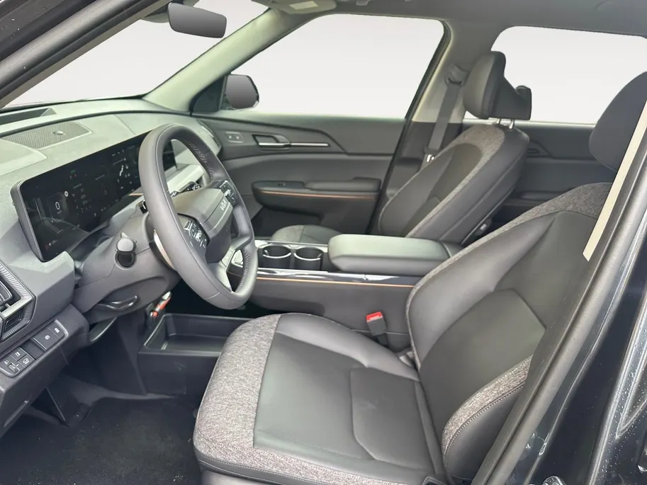 Kia EV5 Plus 81.4 kWh | 3000,- INRUILVOORDEEL | nieuw te bestellen | Geventileerde Stoelen | Stoel/Stuurverwarming |