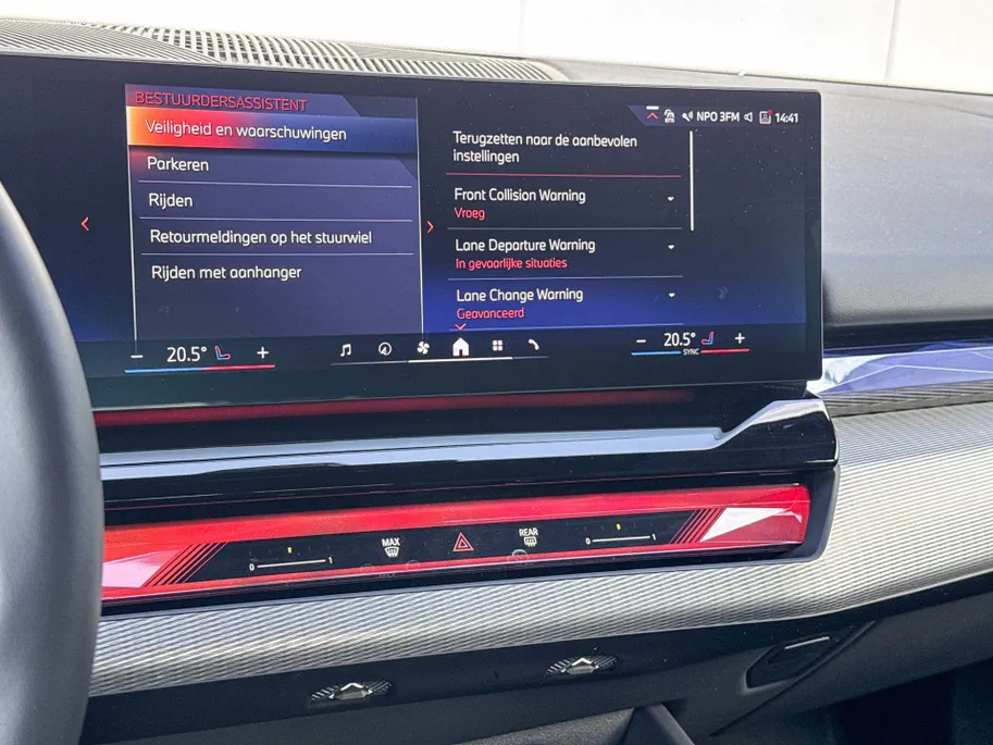BMW 5 Serie Touring 550e xDrive