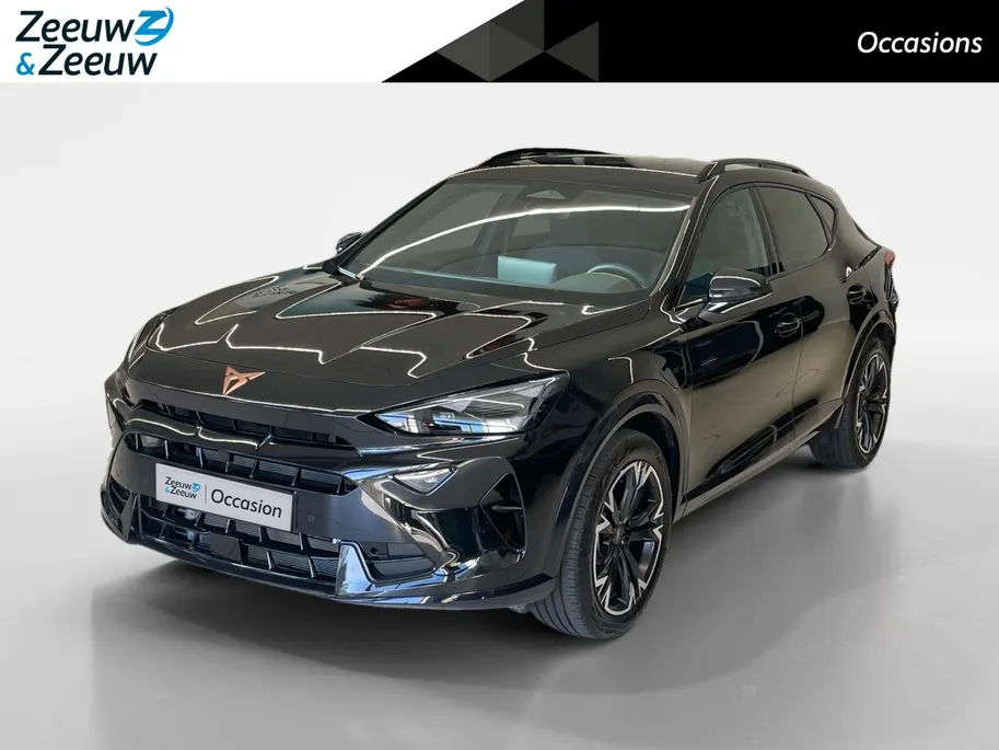 CUPRA Formentor 1.5 TSI e-Hybrid Business Panoramadak | Stuur verwarming etc! | Trekhaak | Super compleet en helemaal nieuw!