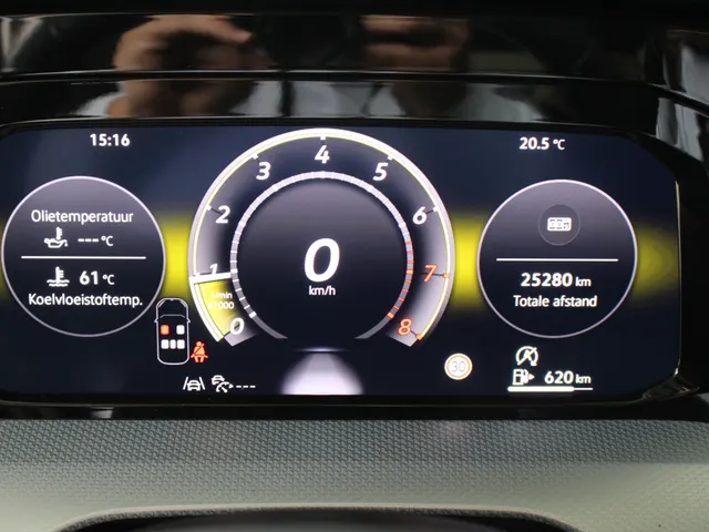 Volkswagen Golf 1.5 eTSI Life Energy Panoramadak | Navigatie | Keyless | Stoel- en Stuurverwarming | Parkeercamera