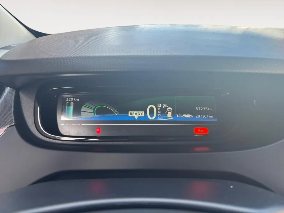 Renault ZOE R110 Iconic 41 kWh | Koop accu | Achteruitrijcamera | Stoelverwarming | Bluetooth