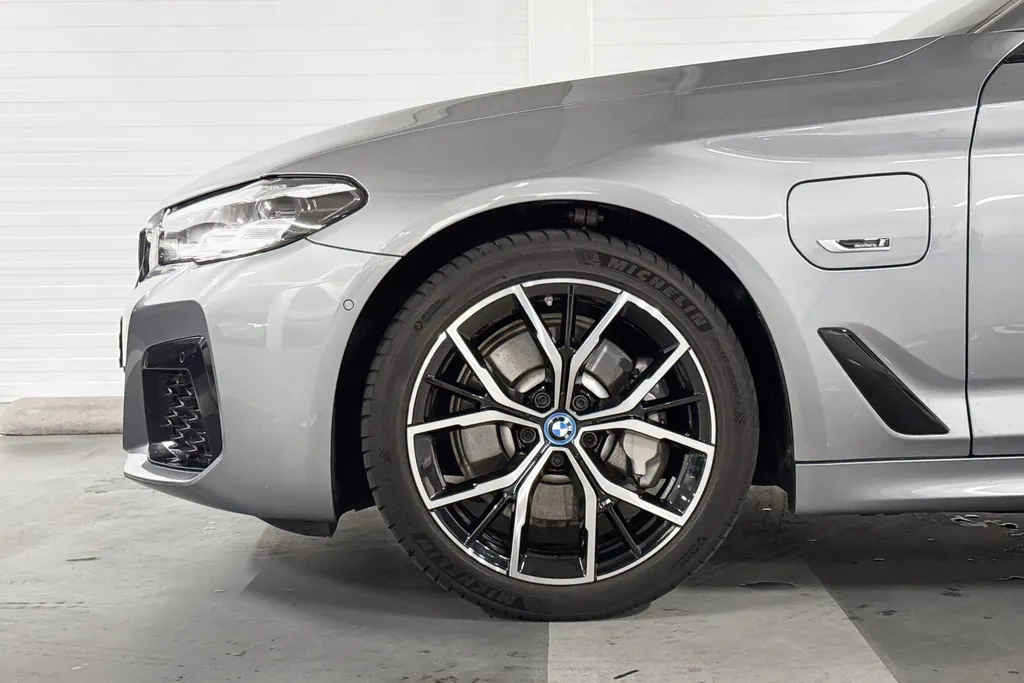 BMW 5-serie Touring 530e Business Edition Plus