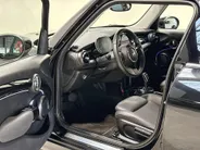 MINI Cooper 5-deurs Cooper Camden Edition