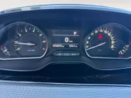 Peugeot 208 1.2 PureTech Allure Automaat | Climate / CruiseControl | All Season banden | 12 Maanden garantie!