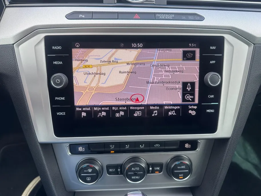 Volkswagen Passat Variant 1.4 TSI Comfortline Business | NL-AUTO | LED | APPLE CAR PLAY/ANDROID AUTO | 12 MAANDEN BOVAG GARANTIE |