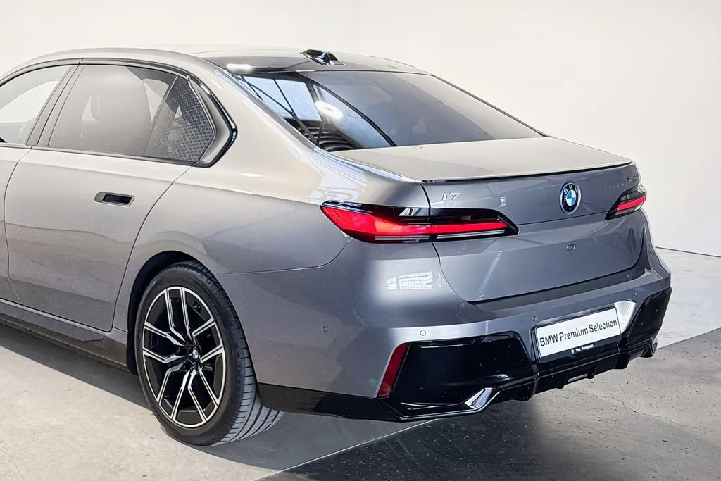 BMW i7 eDrive50 M Sportpakket Pro Individual
