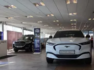 Ford Puma 1.0 EcoBoost Hybrid ST-Line X | Schuif & kantel dak! Apple Carplay/Android Auto | Adaptive Cruise Control | Achteruitrijcamera | BLISS | Driver Assistance Pack | Panormadak | Winter Pack | Trekhaak | B&O | 12 Maanden BOVAG Garantie |