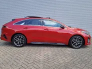 Kia ProCeed 1.0 T-GDI GT-Line | Navigatie | Elektr. schuif/kanteldak | Camera | Apple Carplay/Android Auto Stoel en stuur verwarming | Sensoren