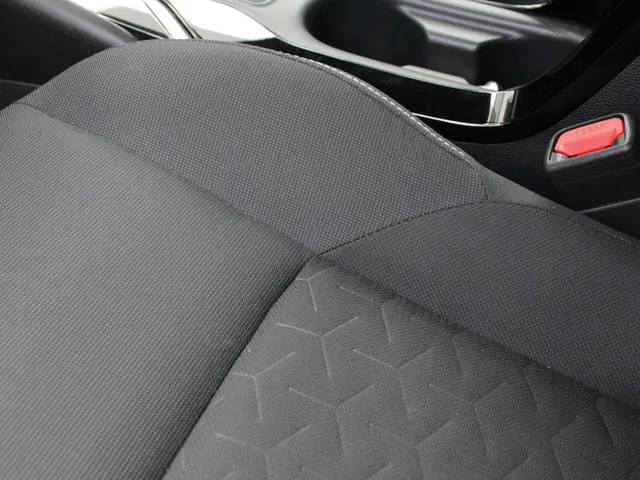 Suzuki Swace 1.8 Hybrid Select Automaat | Cruise | Carplay/Android | Camera | Lm-Velgen