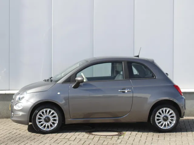 Fiat 500 1.2 Lounge Automaat | Carplay / Android auto | Airco | Cruise | Park sens