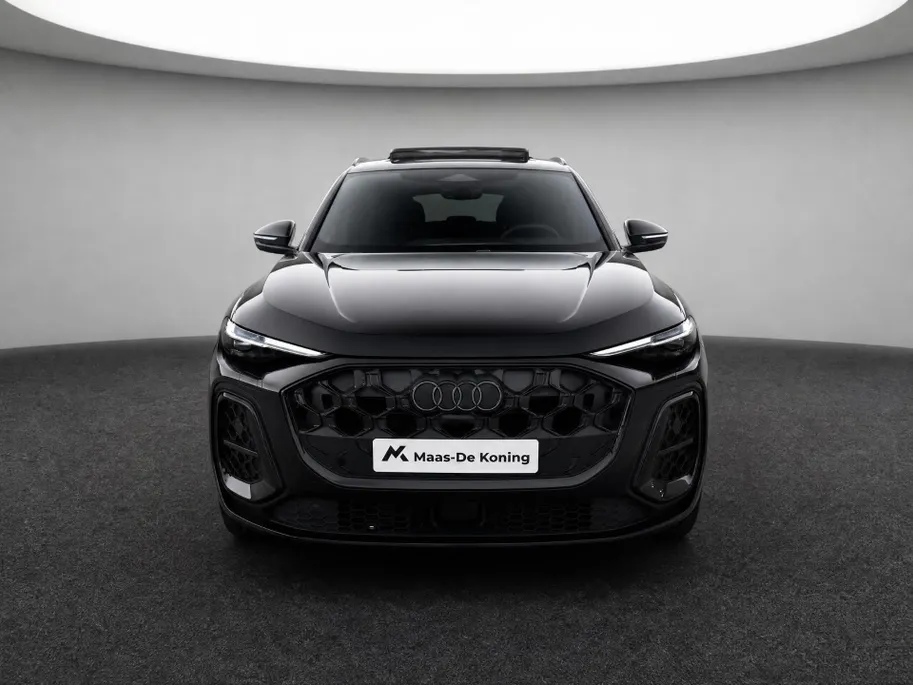 Audi Q5 2.0 TFSI e-hybrid 299pk quattro S edition Panoramadak · 360° Camera + parkeersensoren · Apple/Android Car Play · Fabrieksgarantie t/m 22-09-2029 of 100.000Km