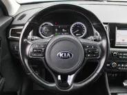Kia Niro 1.6 GDi Hybrid ExecutiveLine | Trekhaak | Stuur-/stoelverwarming + ventilatie | Camera | Cruise adapt. | 18' LM | Leer | JBL audio |