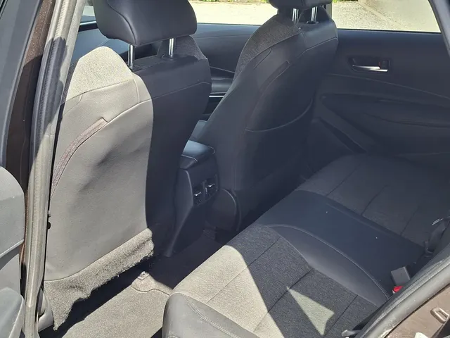 Toyota Corolla Touring Sports 1.8 Hybrid Dynamic AUTOMAAT | rijklaarprijs!!