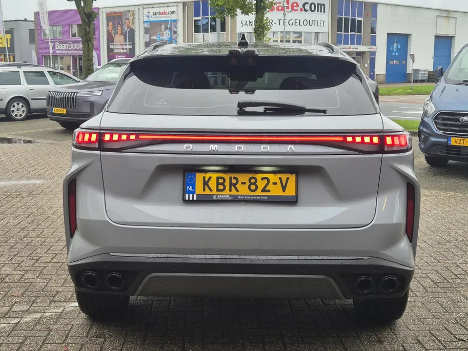 Omoda 9 9 PHEV Premium Panoramadak - 1100KM Bereik