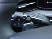 Kia Niro 1.6 GDi Hybrid DynamicPlusLine | Stuur-/stoelverwarming | Schuifdak | Elek. stoelverstelling + achterklep | Dodehoekdetectie | Camera | Telefoonlader | HK audio | LED |