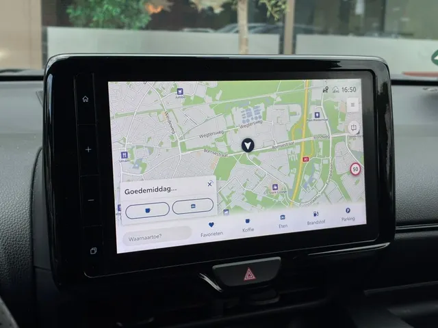 Toyota Yaris 1.5 Hybrid GR Sport | Stoelverwarming | Camera | Carplay |