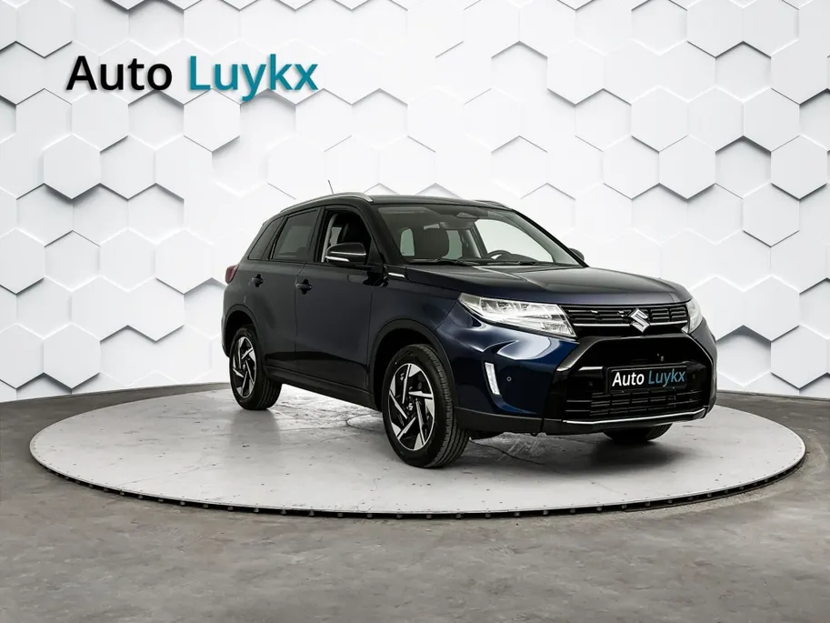 Suzuki Vitara 1.4 Style Smart Hybrid Automaat | Panoramadak | €2.000,- + €750,- voorraadkorting!