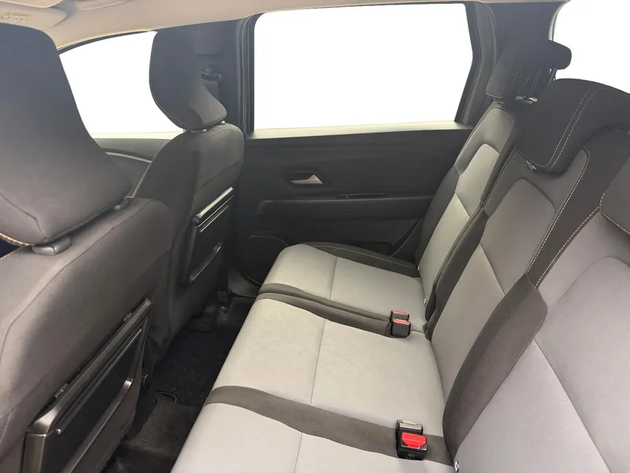 Dacia Jogger 1.6 Hybrid 140 Extreme 7p. | Automaat | BTW Auto | Camera | Parkeersensoren | LMV | Apple Carplay & Android Auto | Cruise & Climate Control | 12 Maanden BOVAG Garantie