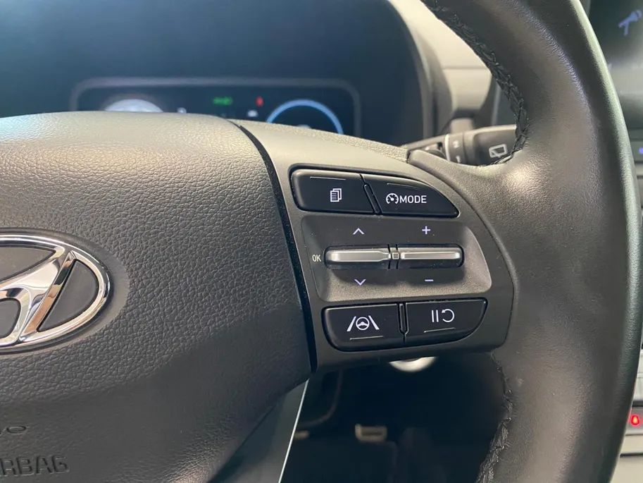 Hyundai Kona EV | 64 KWH | COMFORT | APPLE CARPLAY | CAMERA | DEALERONDERHOUDEN |