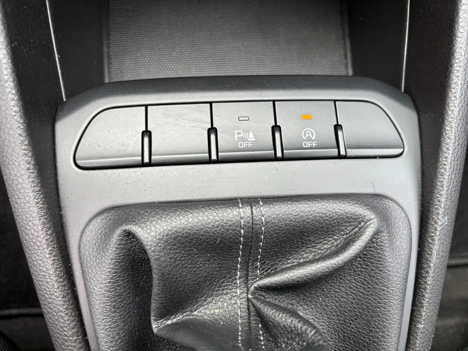Kia Stonic 1.0 T-GDi DynamicLine | Airco | Cruise | Camera | LM velgen |