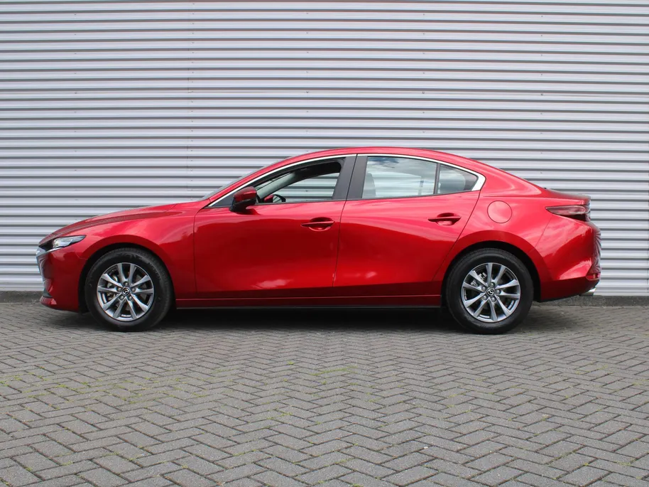 Mazda 3 2.0 e-SkyActiv-G M Hybrid 122 Comfort | Stuur-/stoelverwarming | Camera | Cruise adapt. | Clima | 16' LM | HUD | LED | Dodehoek detectie |