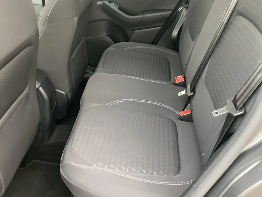 Ford Fiesta 1.0 EcoBoost 100 pk Titanium 5-deurs Navigatie - Apple Carplay/ Android Auto - Active Park Assist