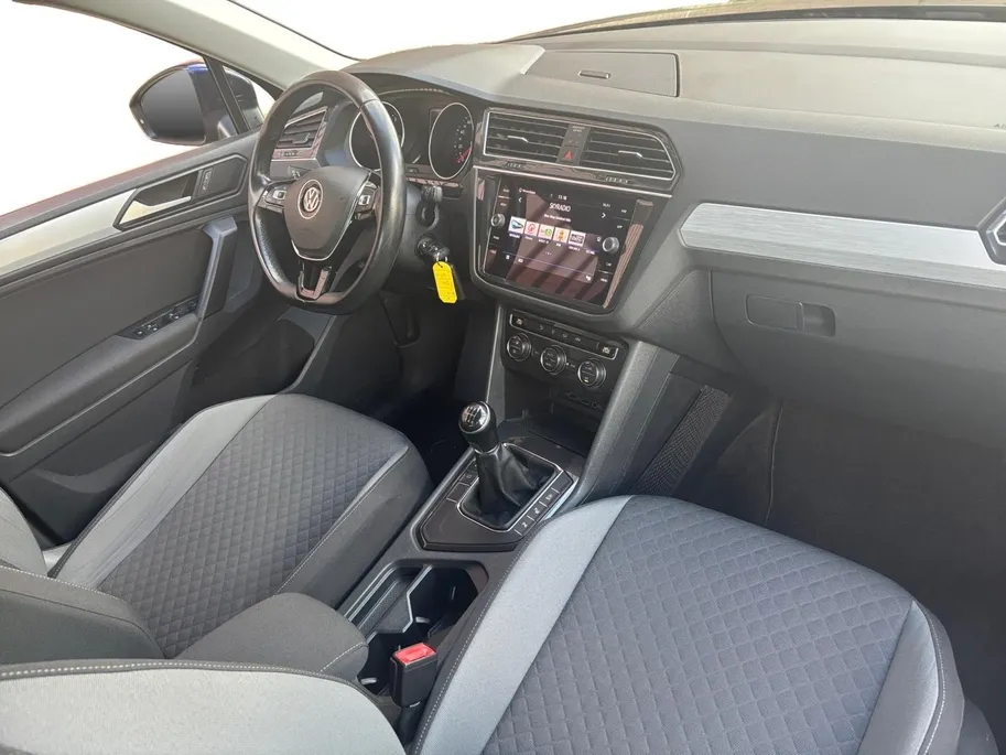 Volkswagen Tiguan 1.5 TSI ACT Comfortline Business | Trekhaak | Achteruitrijcamera | Climate control | ACC