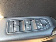 Renault Captur 1.0 TCe 100 Bi-Fuel Zen LPG |Andriod/Applecarplay | Airco | Trekhaak | 1 jaar Garantie | tanken voor € 1 per liter!