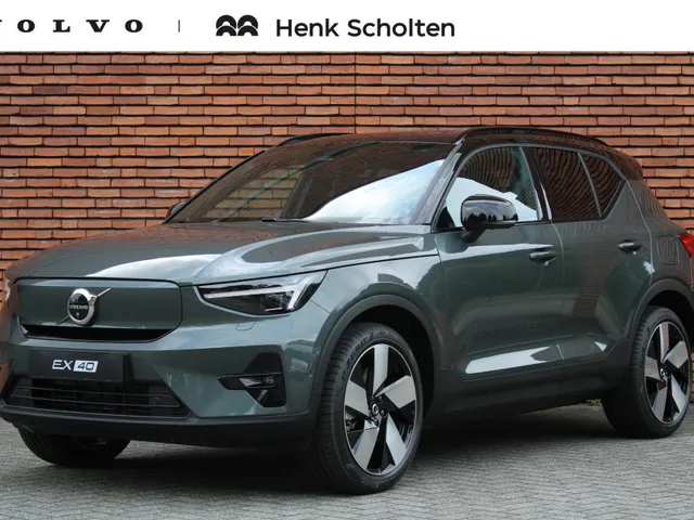 Volvo EX40